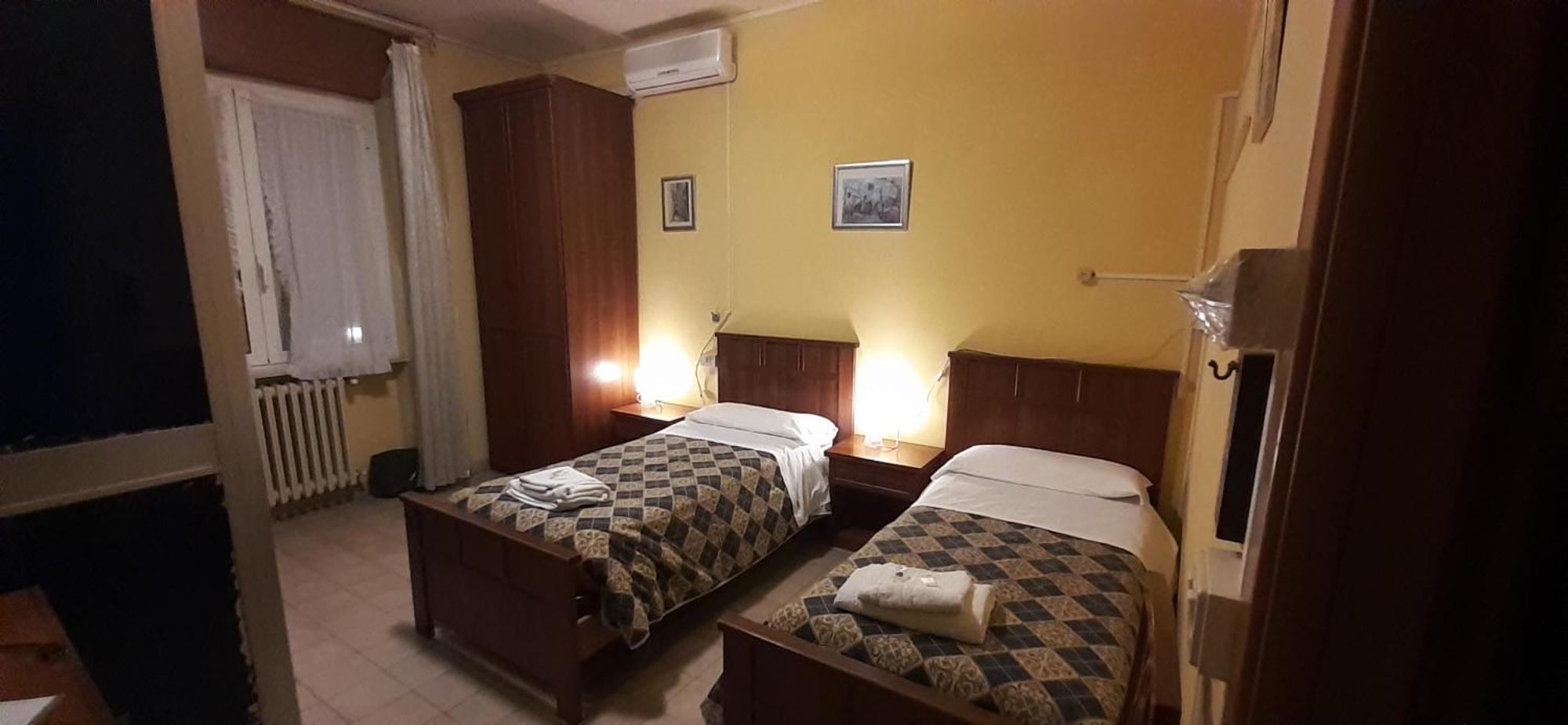 Albergo Da Peppino Poggio Mirteto Bagian luar foto